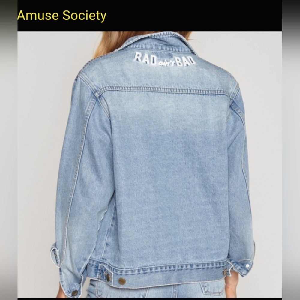 Amuse Society Light Blue Jean Jacket with Embroidered Detail. HOST PICK!